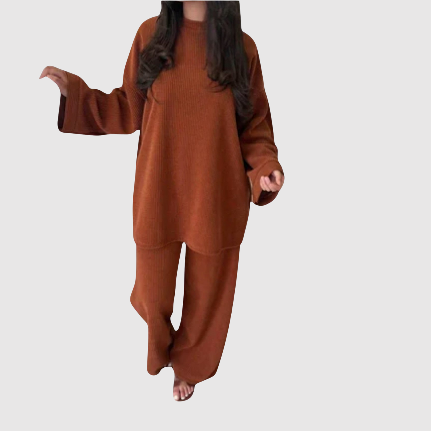 Natálie – Volný kostým v neformálním stylu