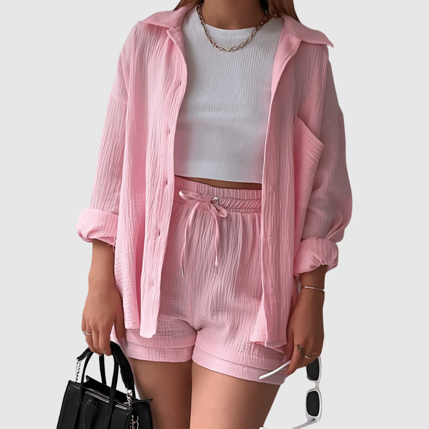 Natálie – Letní a stylový komplet s košilí a šortkami