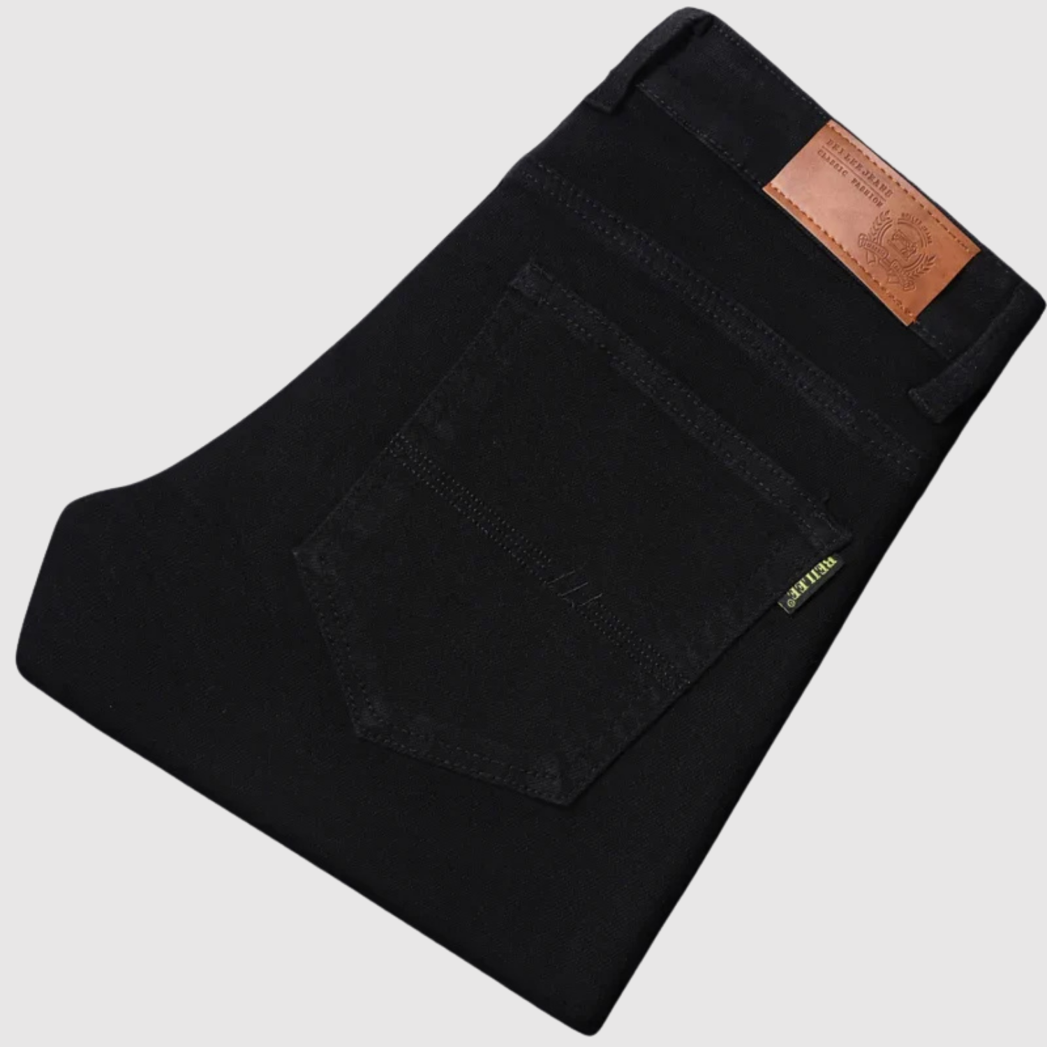 Bruno – Barevné džíny