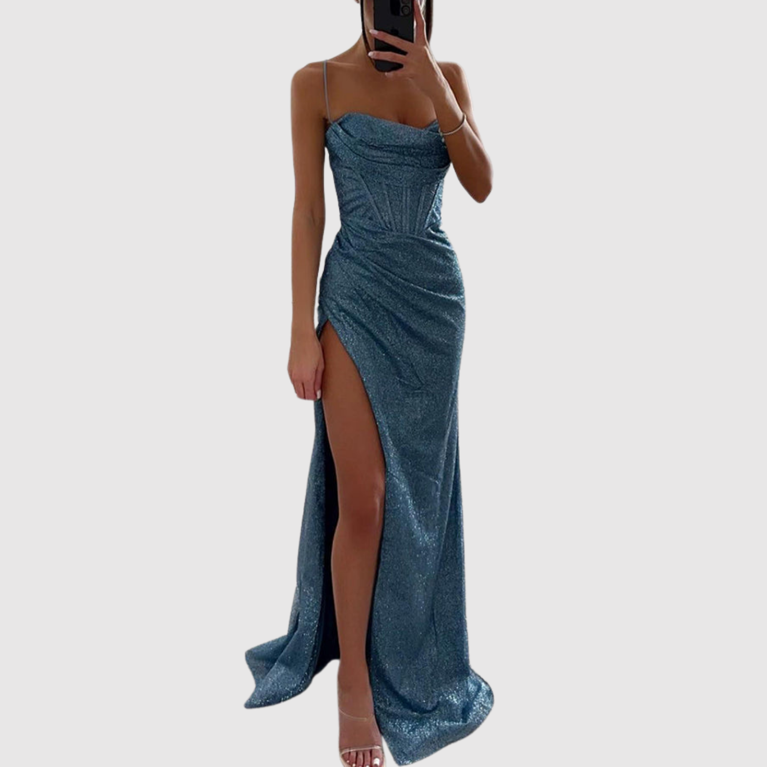 Eliška – Dlouhé večerní šaty s vysokým rozparkem a třpytivými detaily