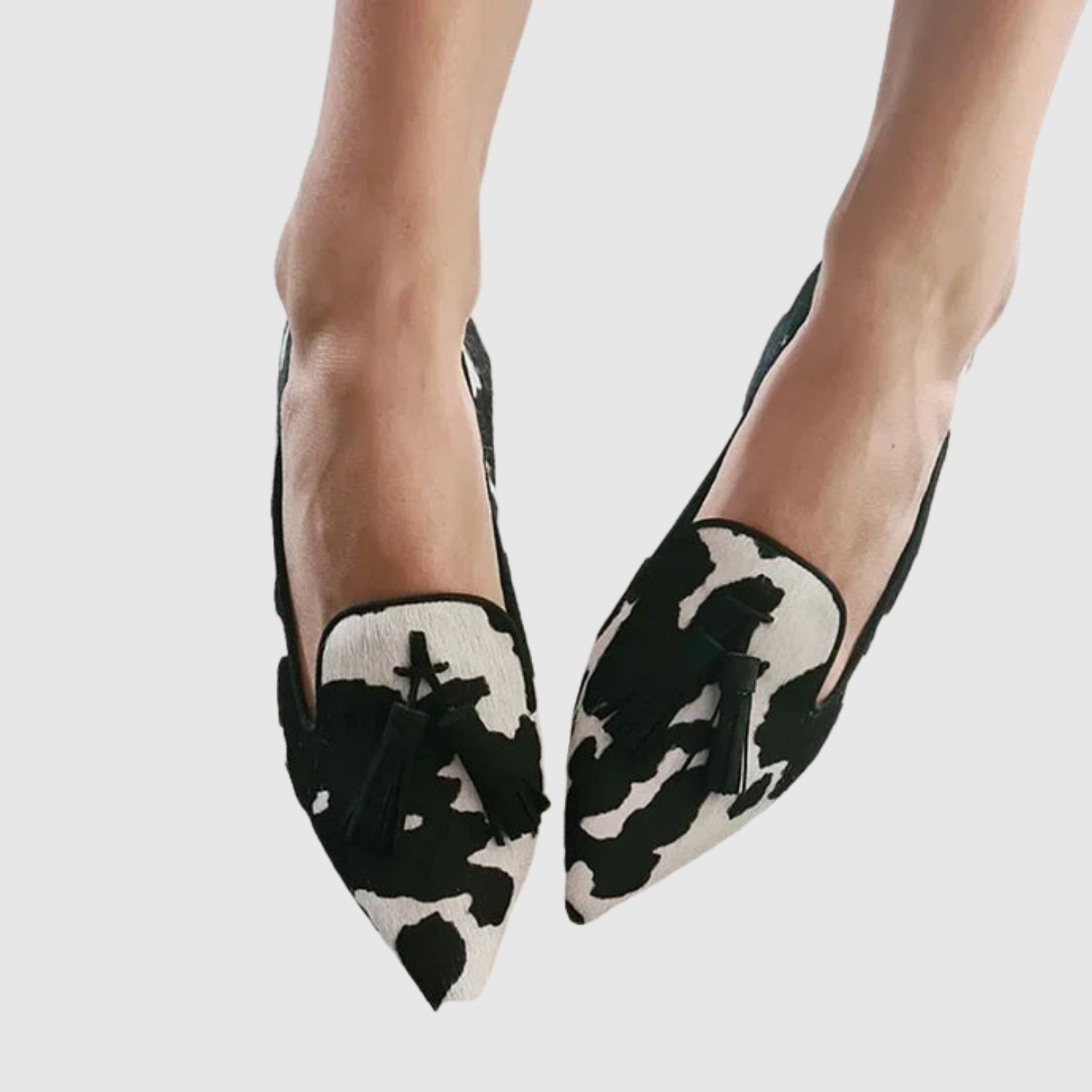 Lara – Ostré sandály s kontrastním designem