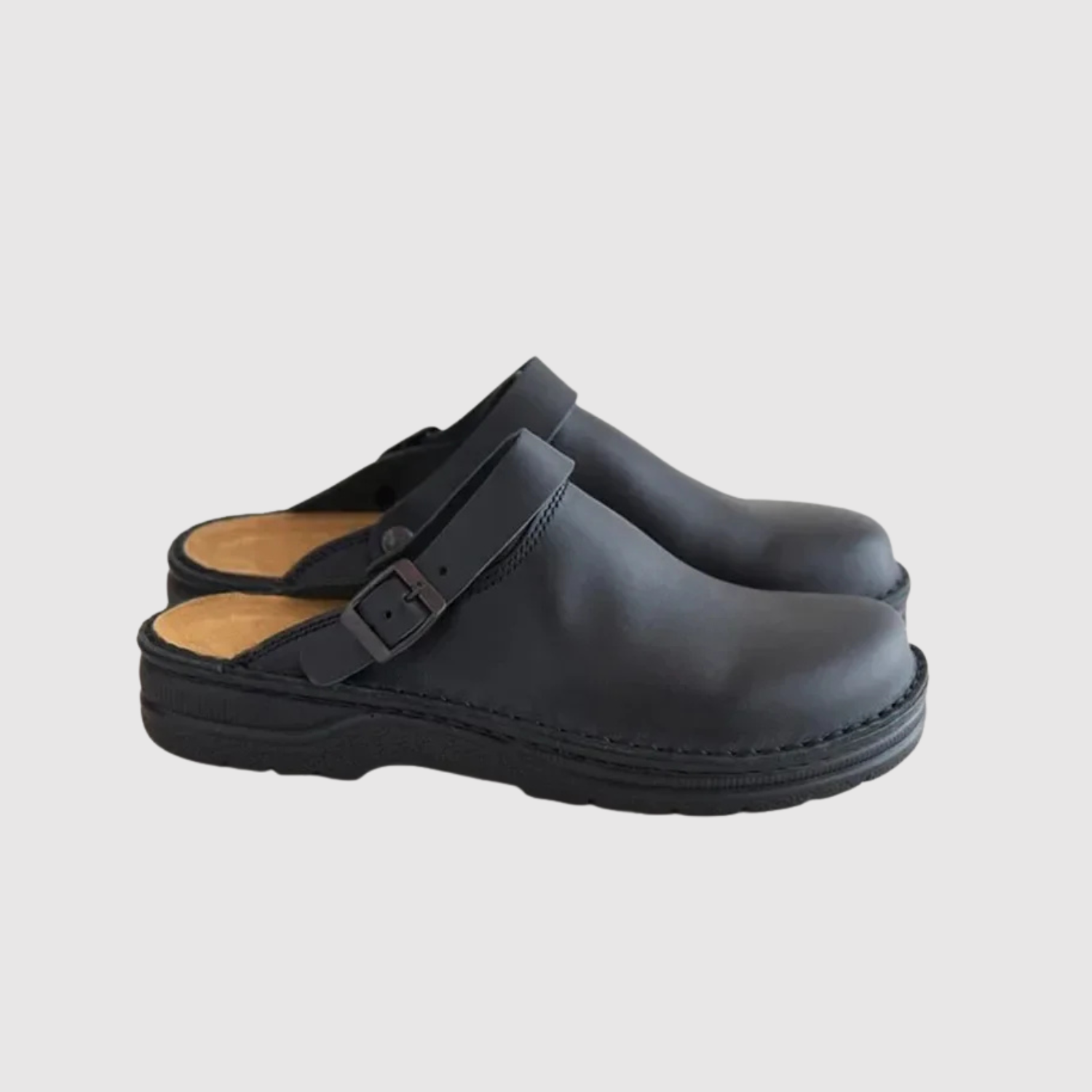 Oskar – Komfortní kožené pantofle s nastavitelným páskem