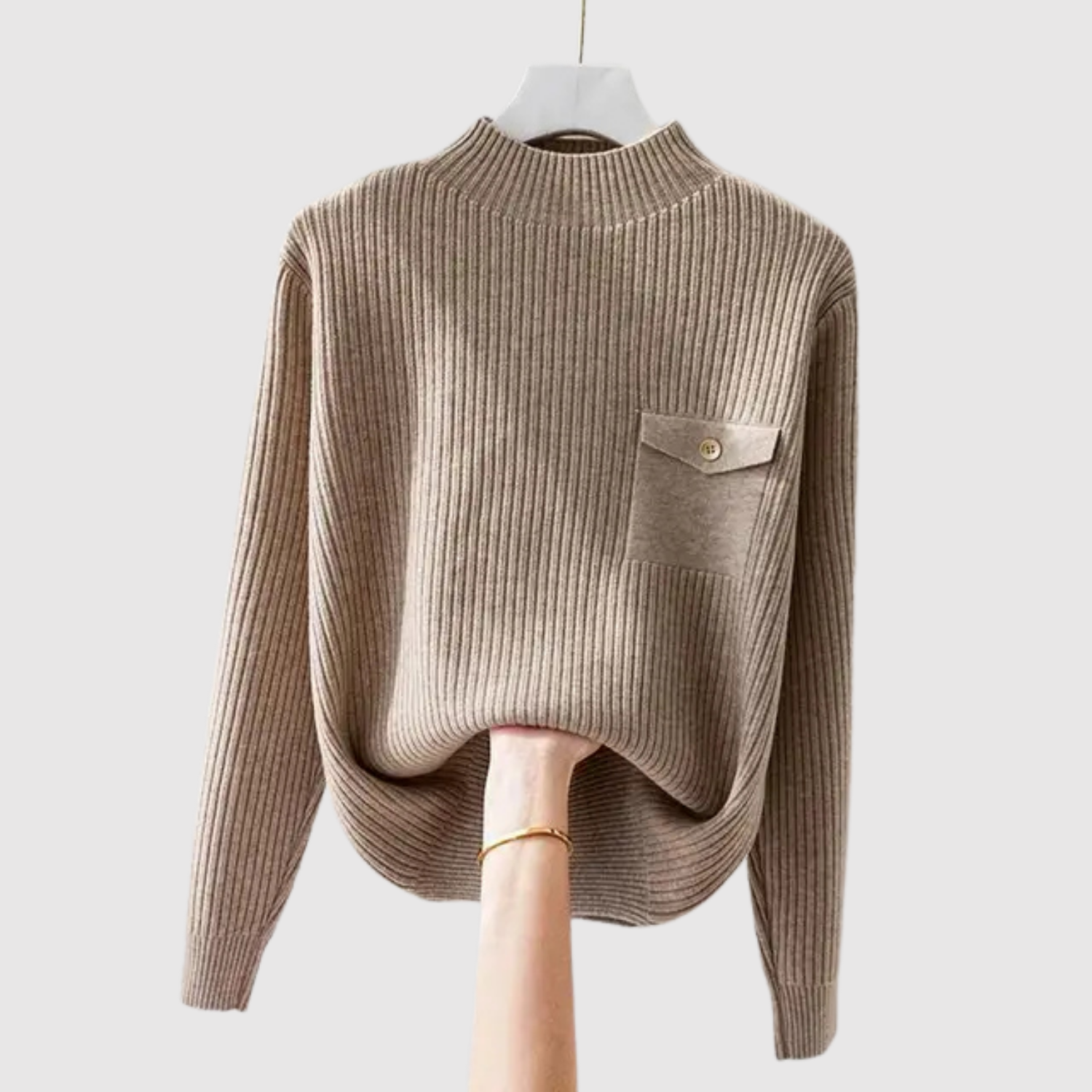 Nora – Svetr s kapsou na hrudi