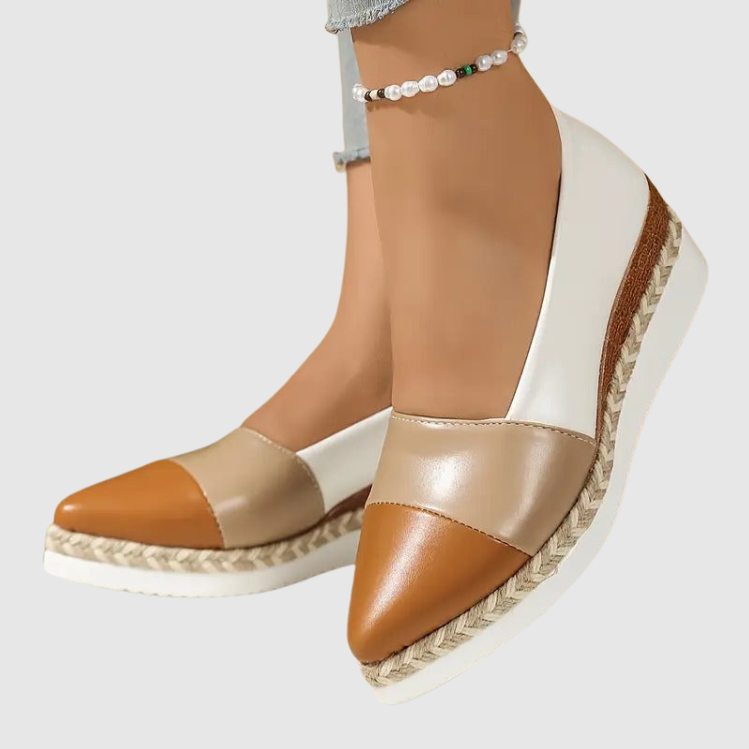 Lara - Ortopedické dámské boty na podpatku s metalickým zakončením