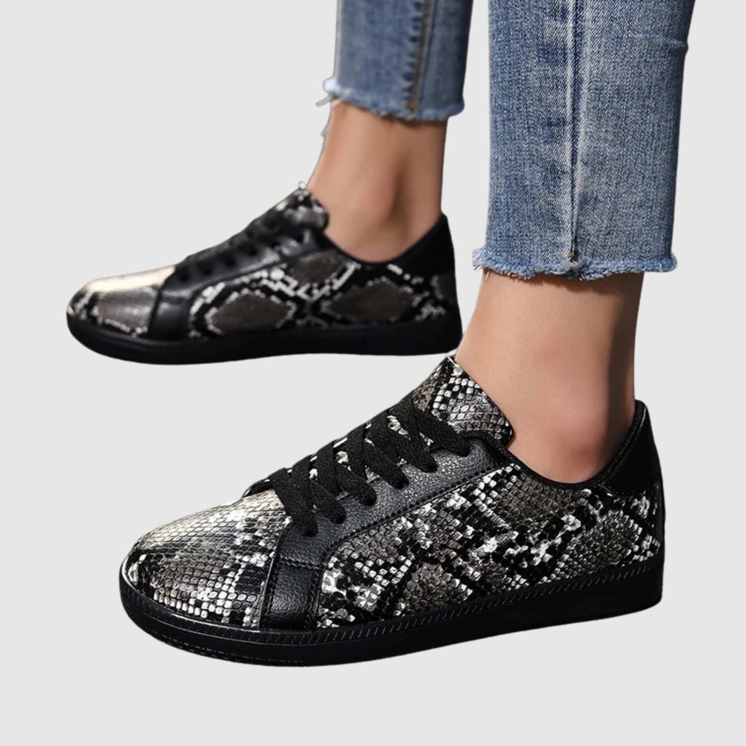 Rita – Tenisky s hadím vzorem