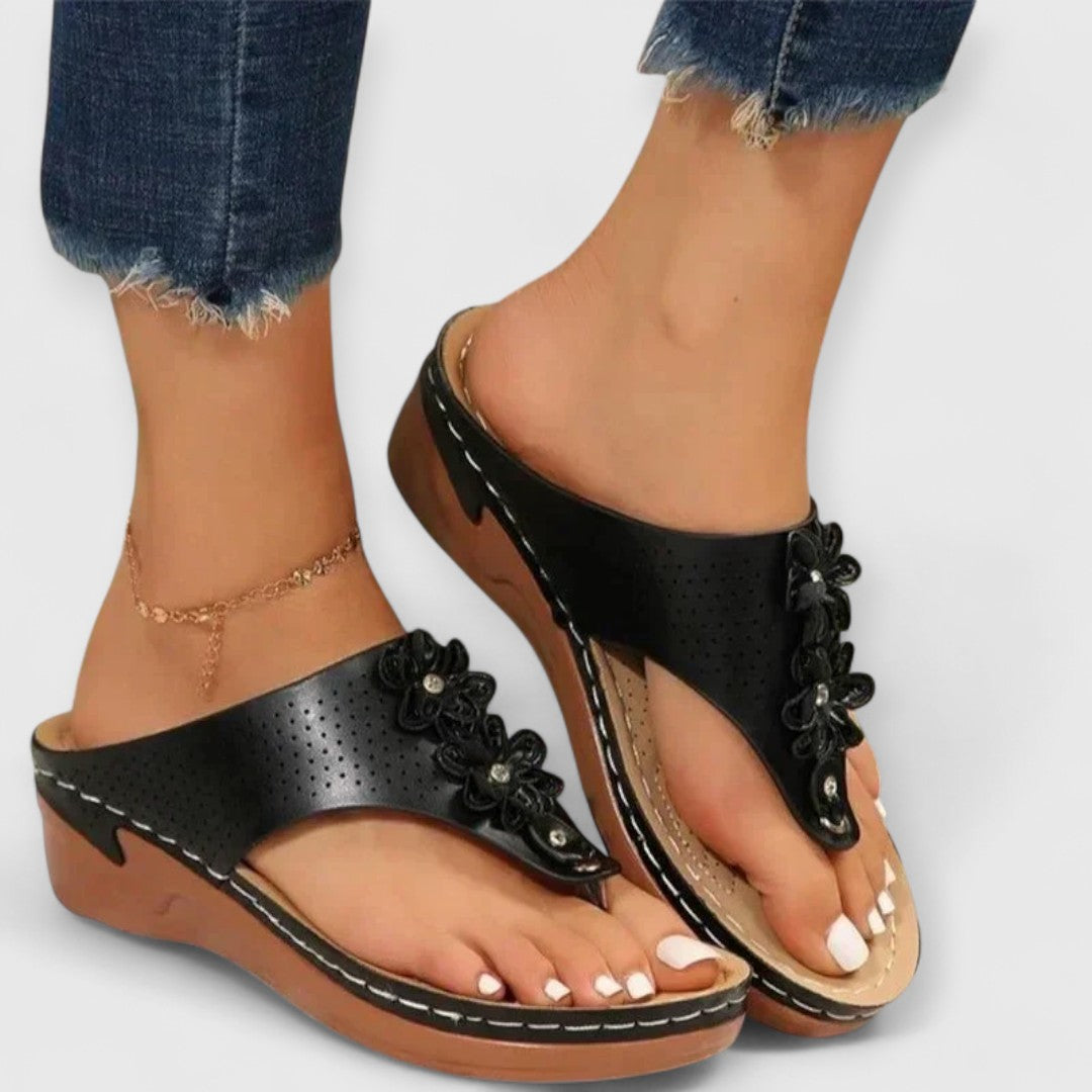 Lara – Elegantní sandály